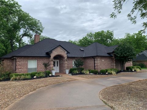 6004 Nutcracker Drive Granbury TX 76049