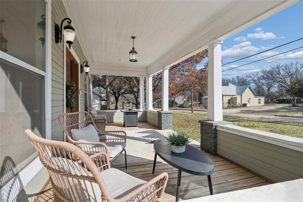 318 W Willingham Street