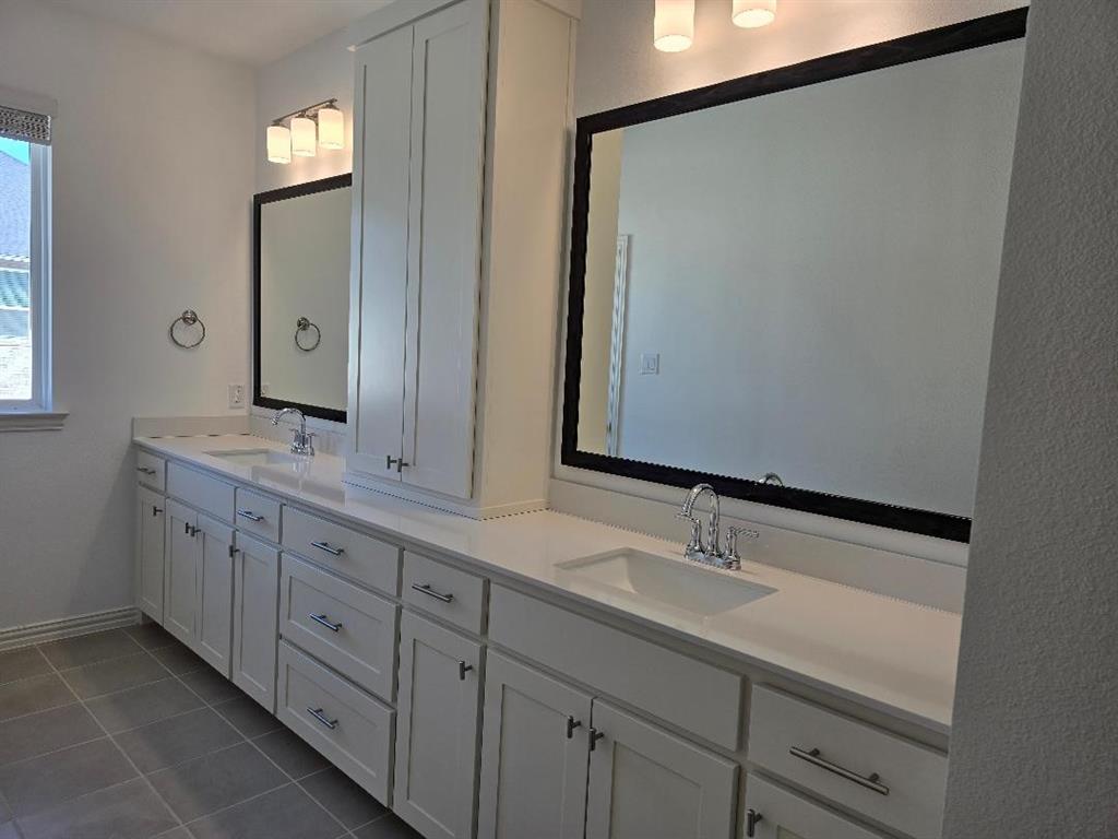 Painted Tree Twnhms Ph 1 - Residential Lease