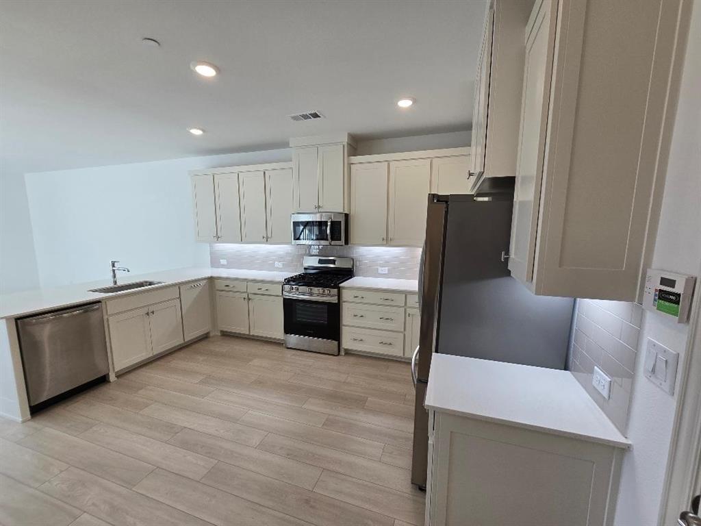 Painted Tree Twnhms Ph 1 - Residential Lease