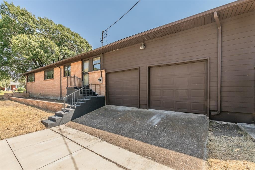 2900 Ryan Place Drive