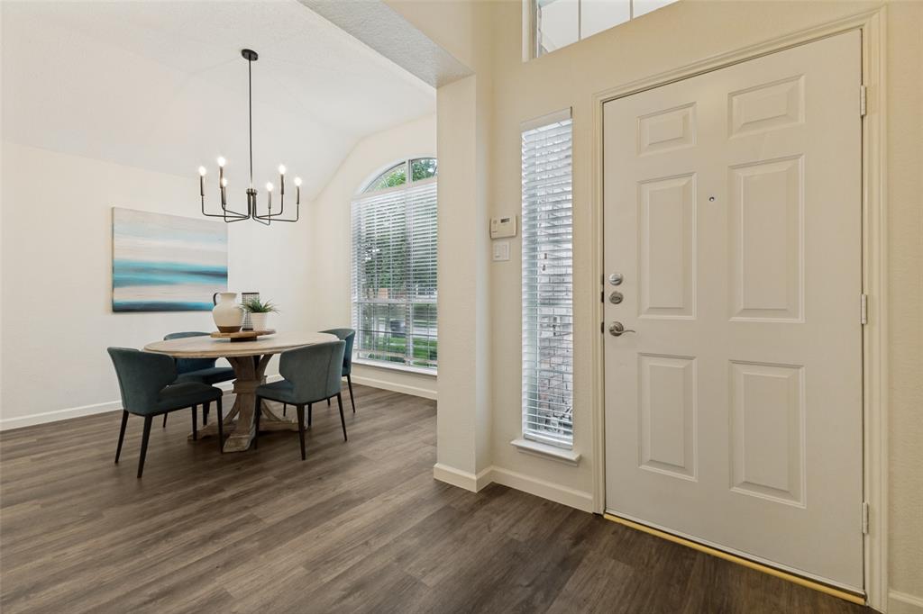 7628 Vista Creek Lane