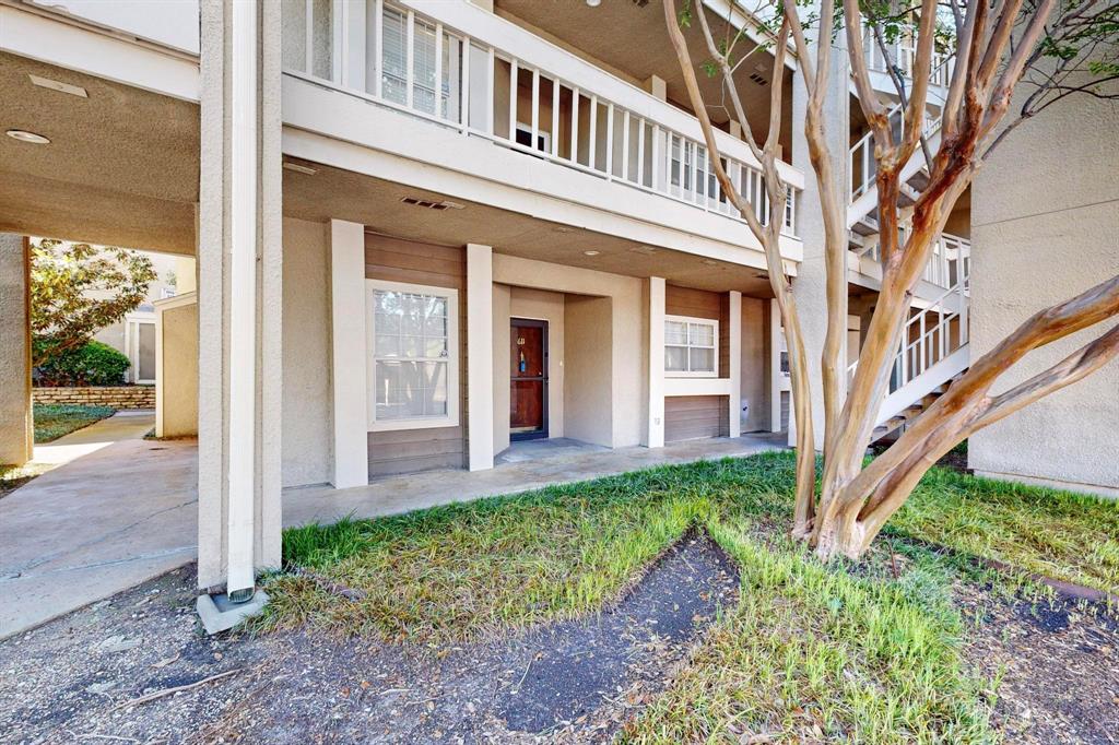 Keller Spgs Condos - Residential