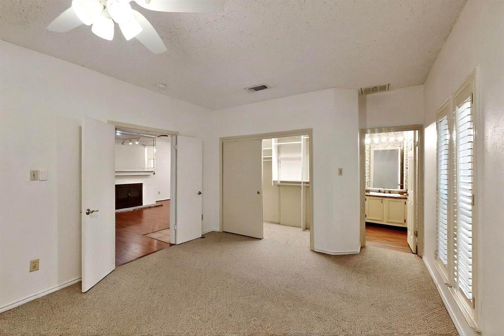 Keller Spgs Condos - Residential