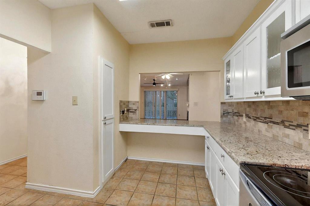 Keller Spgs Condos - Residential