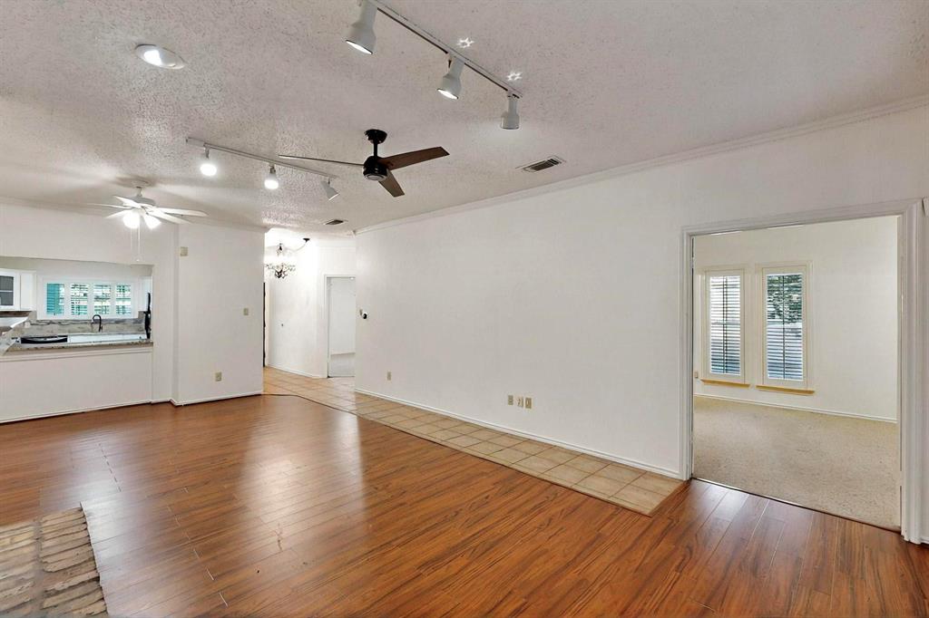 Keller Spgs Condos - Residential