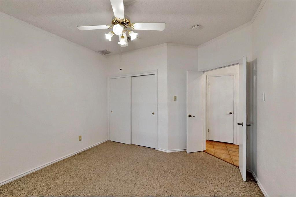 Keller Spgs Condos - Residential