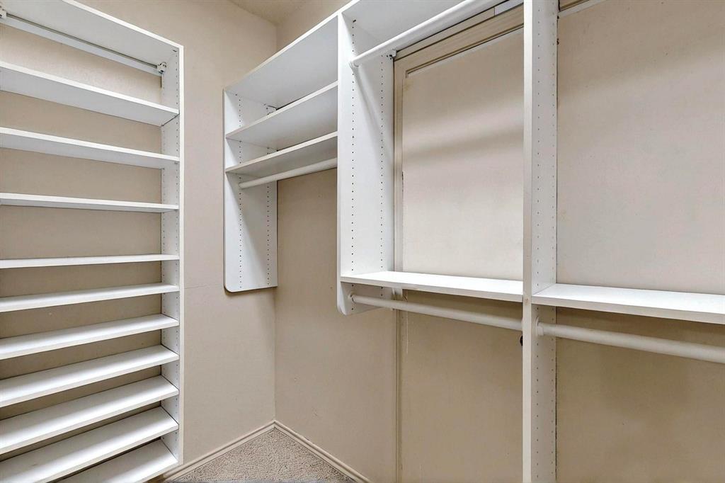 Keller Spgs Condos - Residential