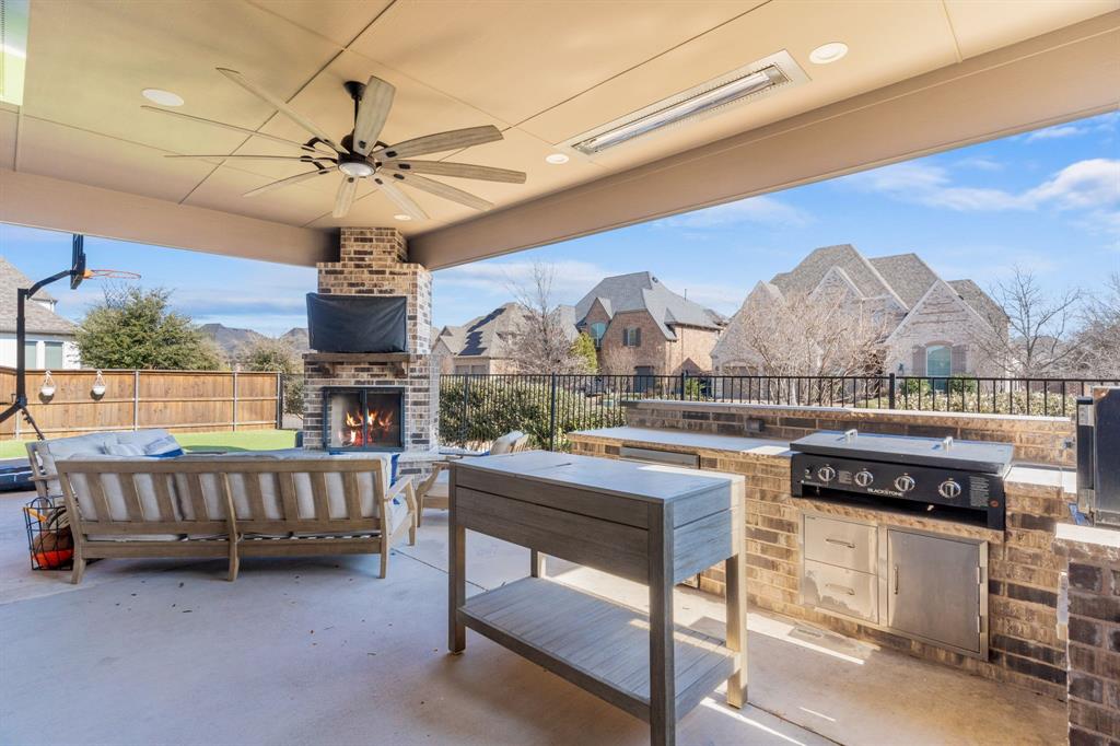 1898 Tumblegrass Road