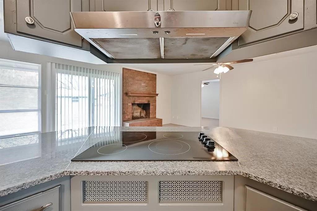 Everman Park Add - Residential Lease