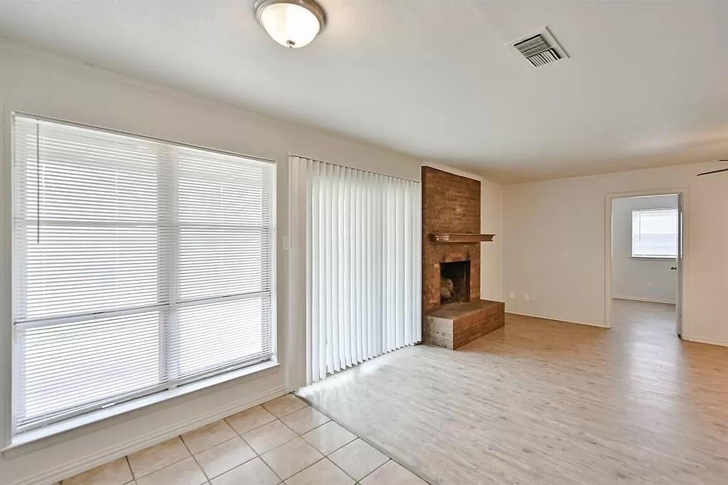 Everman Park Add - Residential Lease