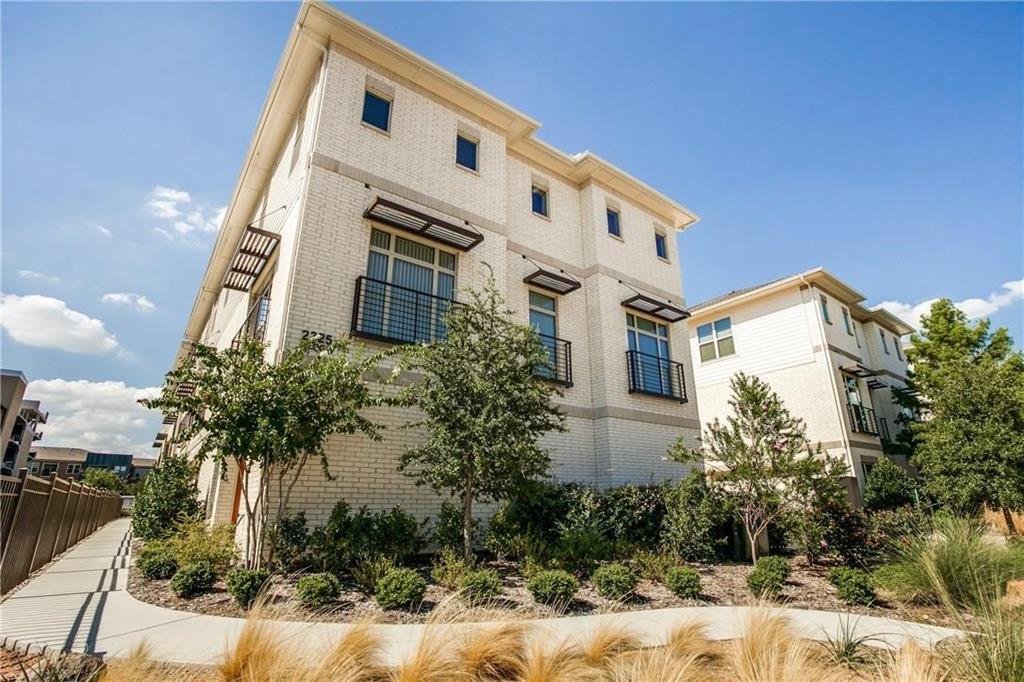 Reserve Utsw Condos - Residential