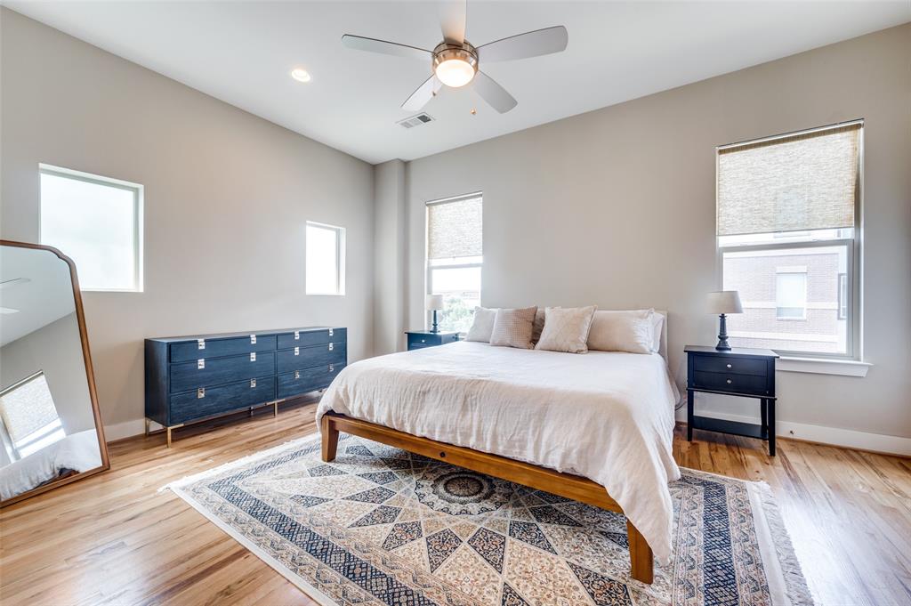 Reserve Utsw Condos - Residential