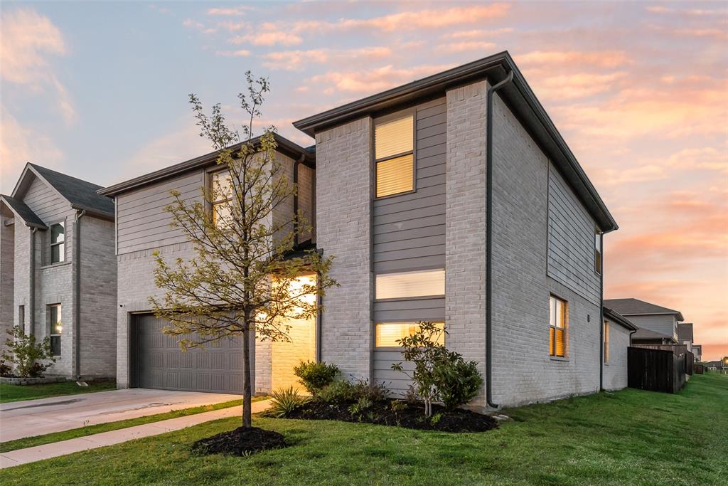 3404 Flatiron Drive