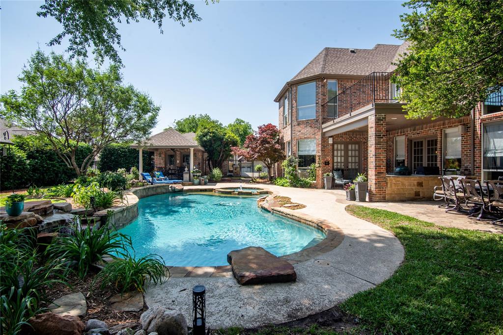 North Lake Woodlands - Residential
