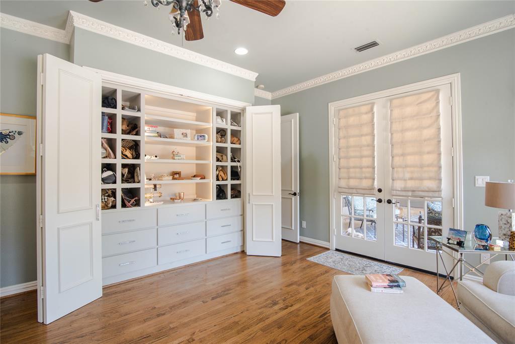 North Lake Woodlands - Residential