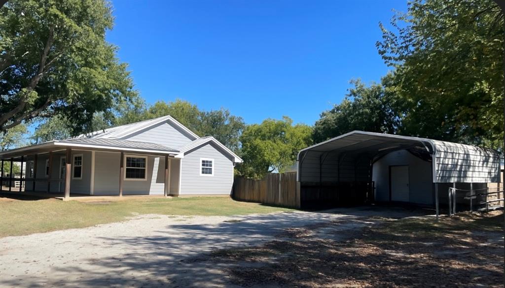 208 N Stadium Drive