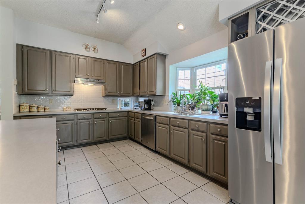 2206 S Branch Drive