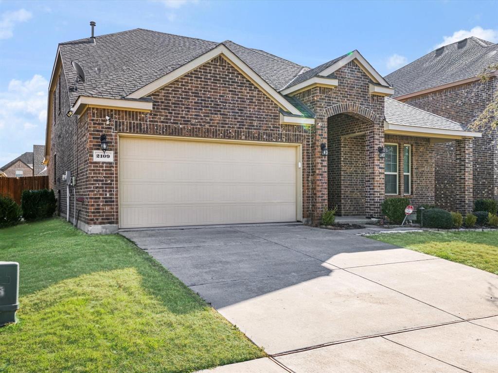 2109 Lake Hawthorne Trail