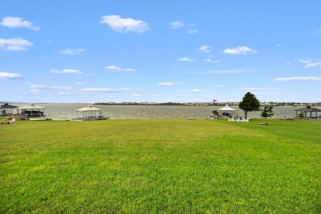 Vue Du Lac Rep - Residential