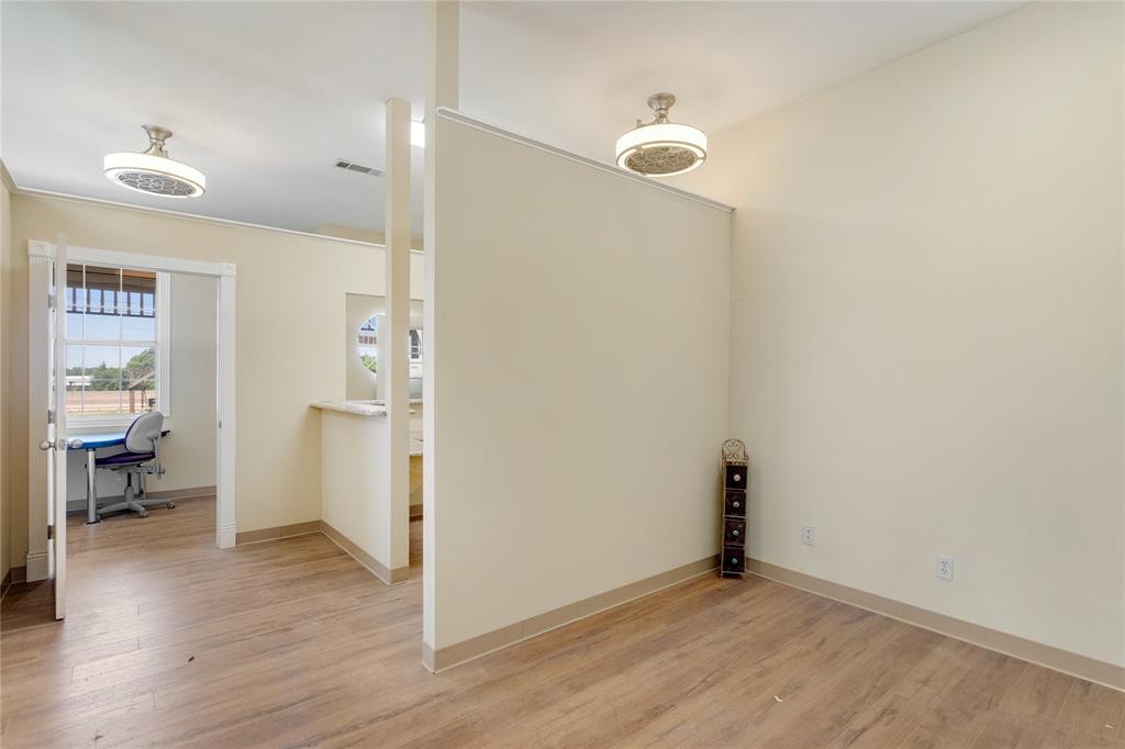 Hix Add - Commercial Lease