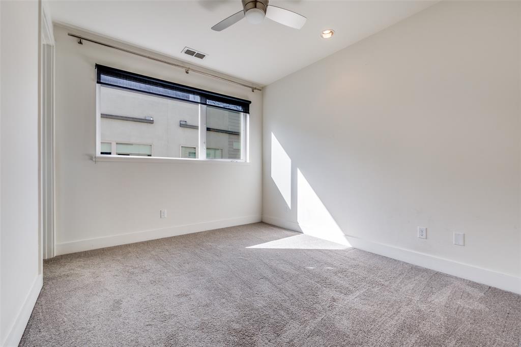 HAWTHORNE STREET TOWNHOMES - Residential