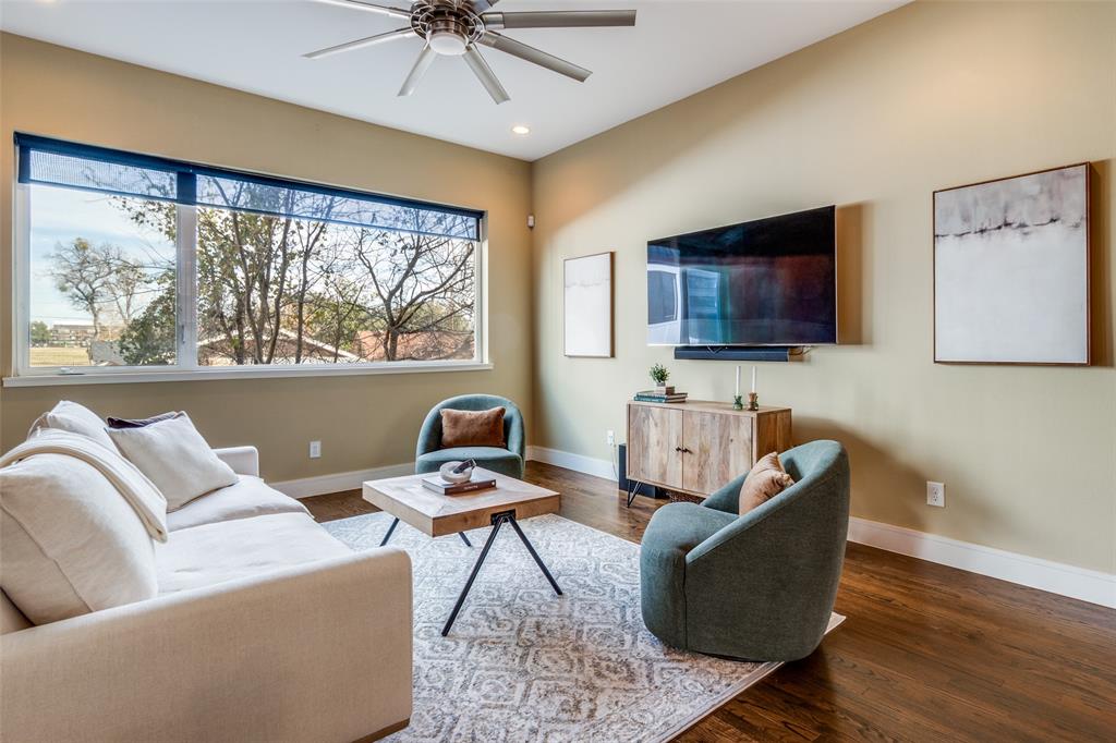 HAWTHORNE STREET TOWNHOMES - Residential