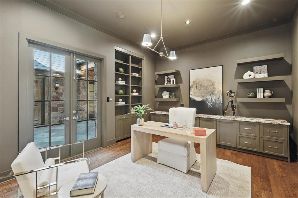 VAQUERO RESIDENTIAL - Residential