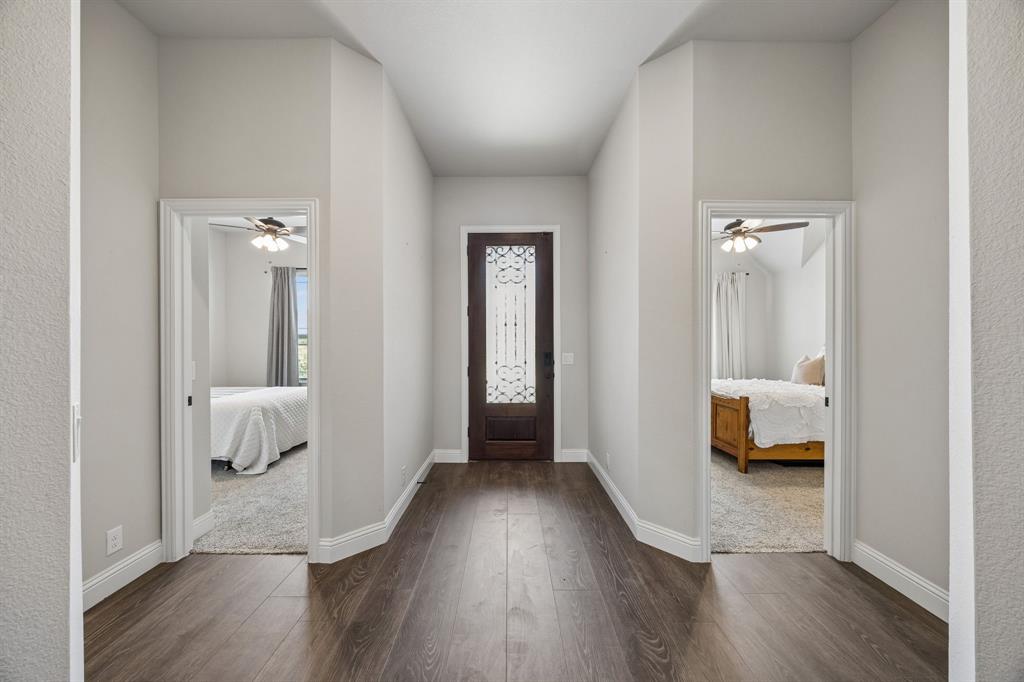 1005 Longbow Lane