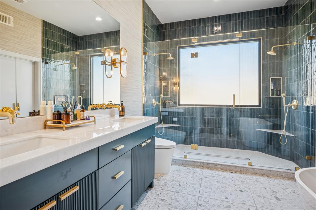 Lavendale Circle - Residential