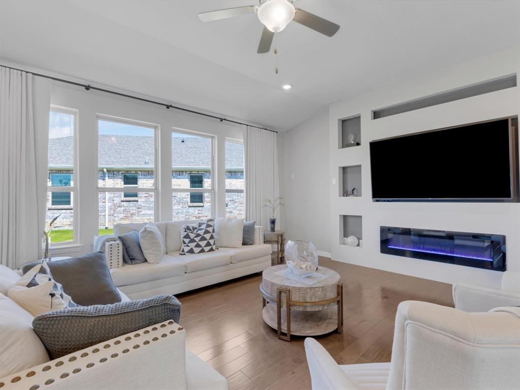 Enclave Northgate - Residential