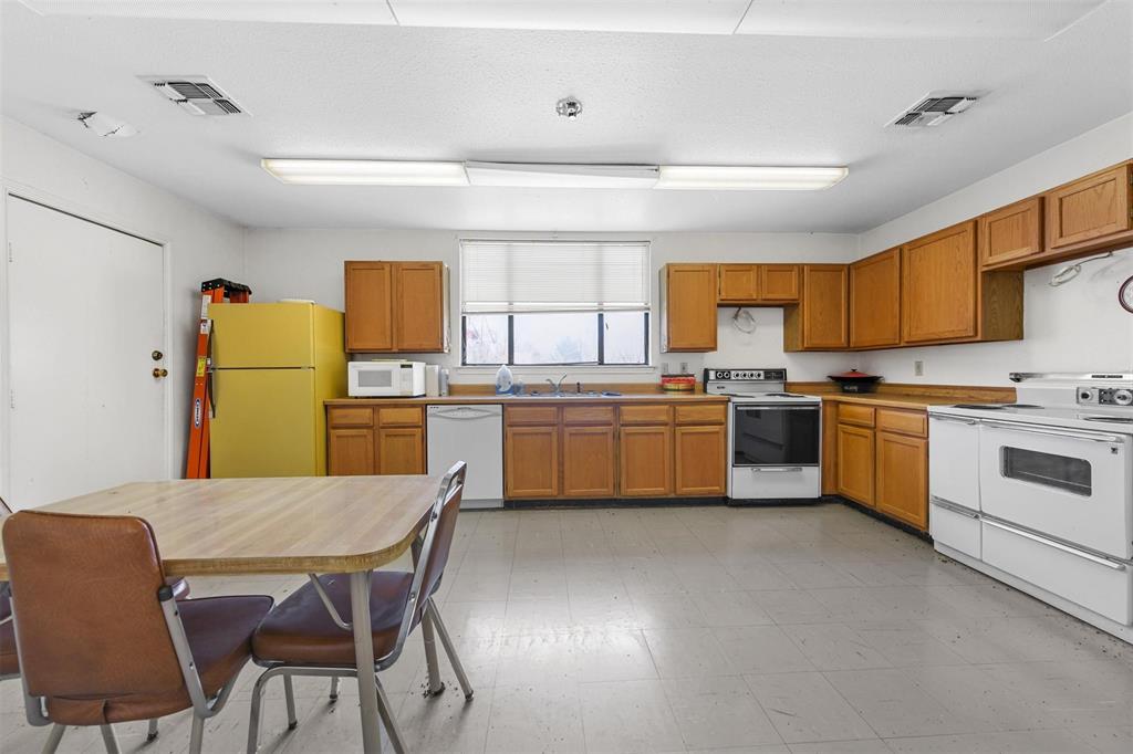 C CHANEY - Commercial Sale