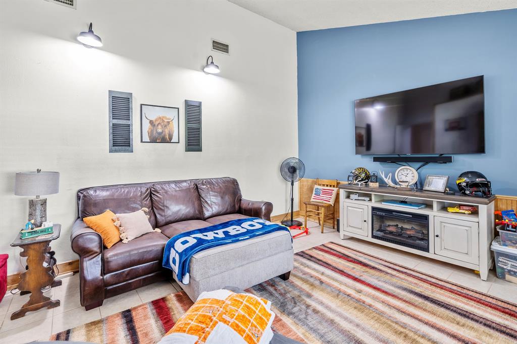 CHAPELWOOD ESTATES - Residential