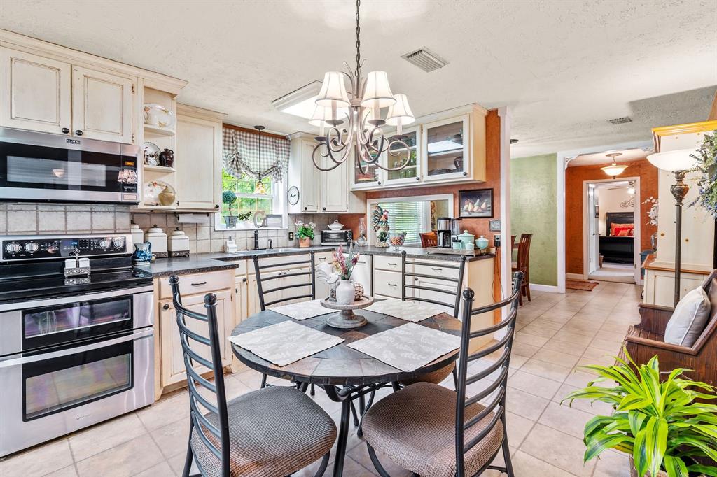 CHAPELWOOD ESTATES - Residential