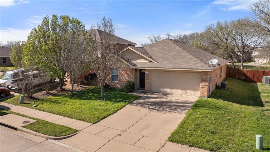 1112 Switchgrass Lane