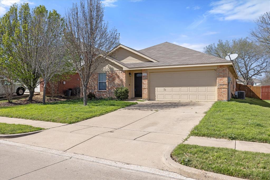 1112 Switchgrass Lane