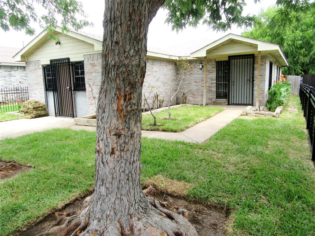 10415 Blackjack Oaks Drive
