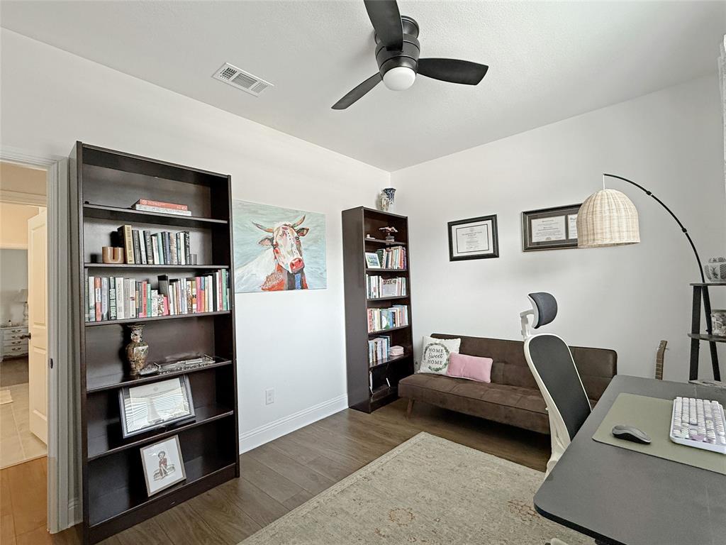 Courts Of Bonnie Brae - Residential