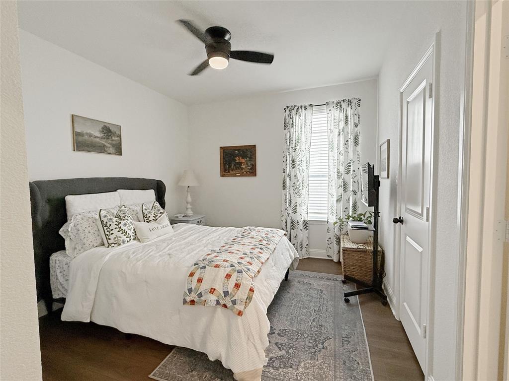 Courts Of Bonnie Brae - Residential