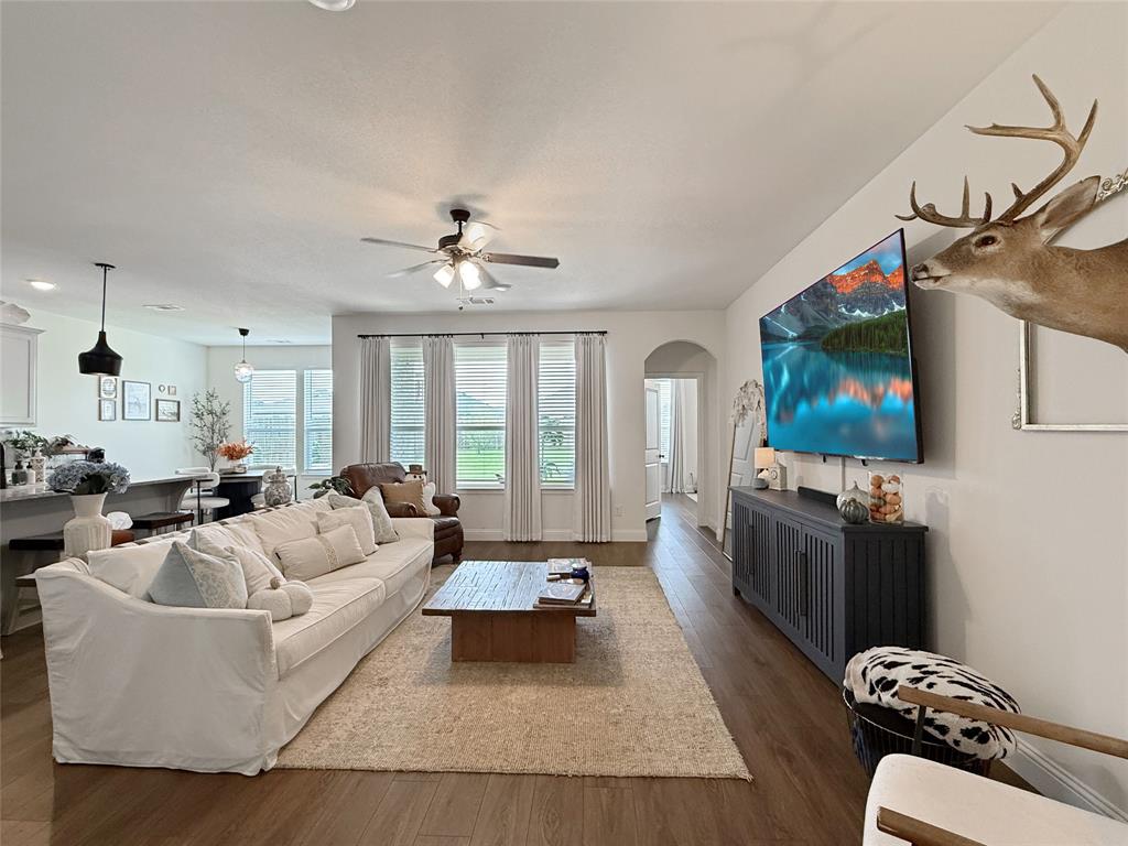 Courts Of Bonnie Brae - Residential