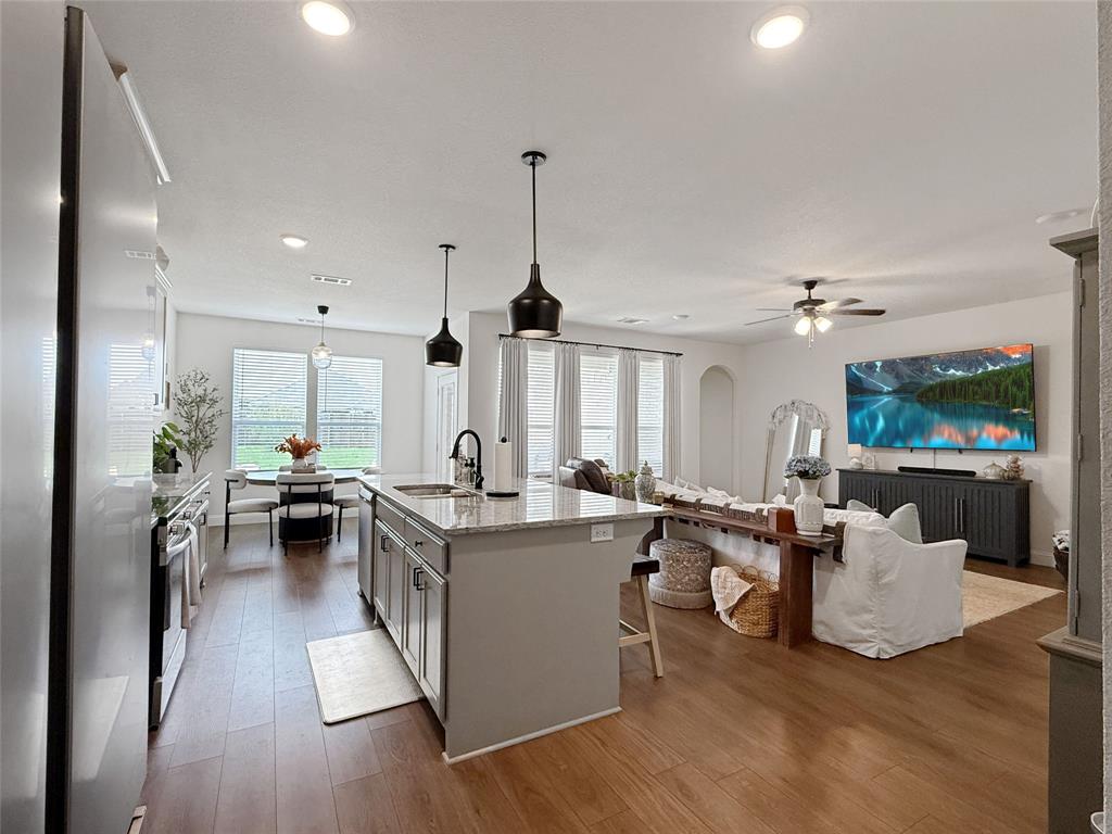 Courts Of Bonnie Brae - Residential