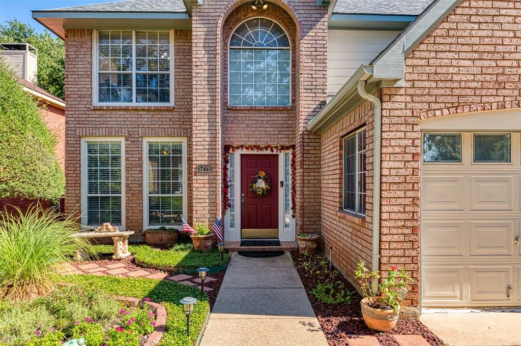 1706 Hood Lane