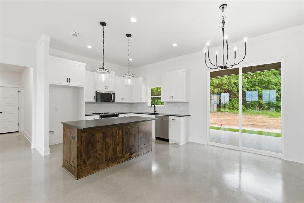 145 Graystone