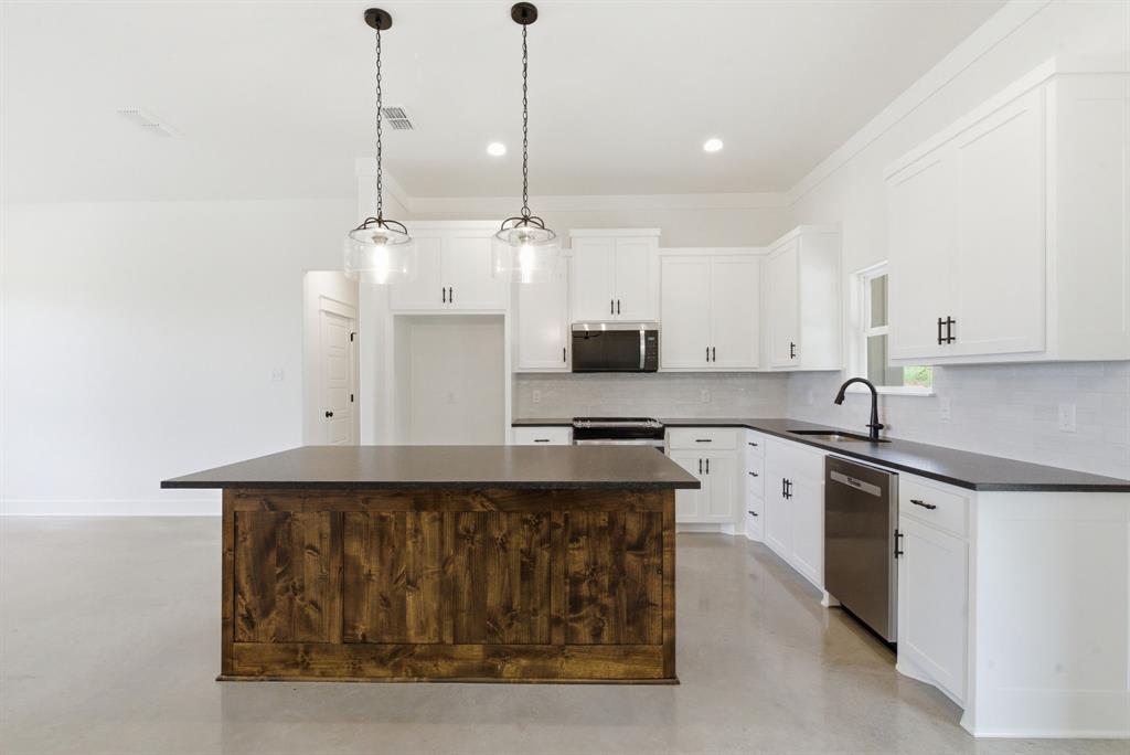 145 Graystone