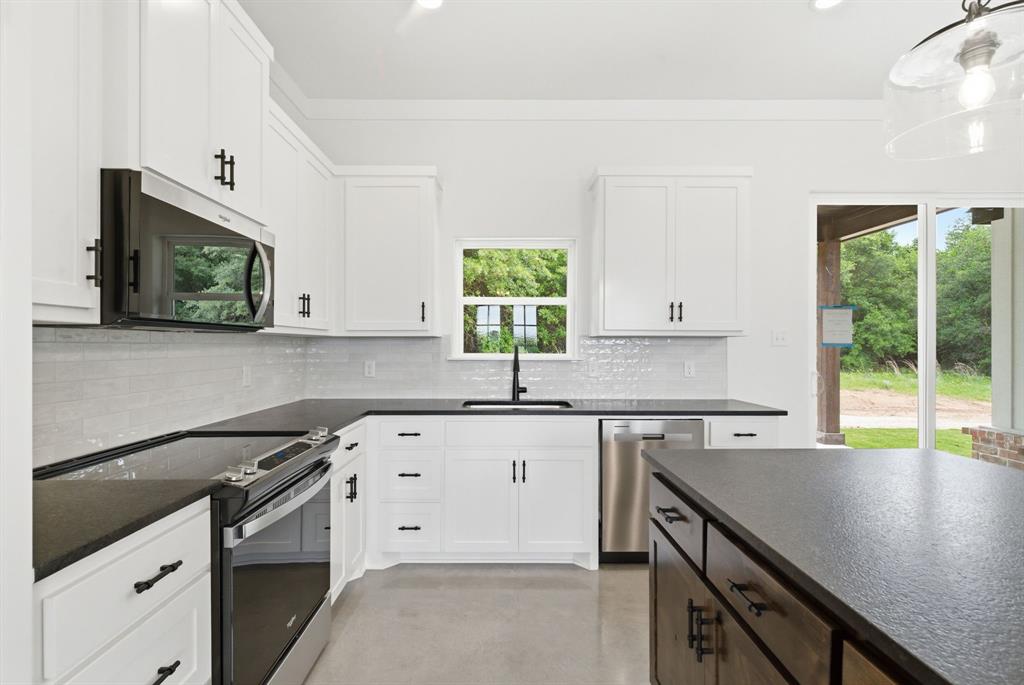 145 Graystone