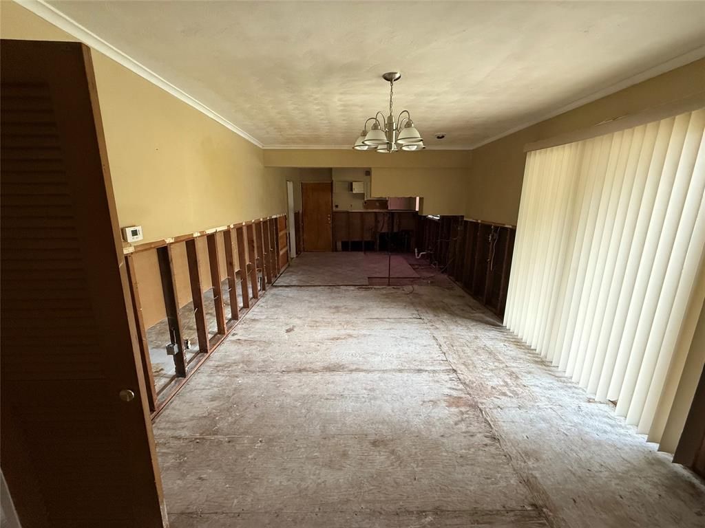 Photo of 802 Ranier Circle, Garland, TX 75041 (MLS # 21249196)