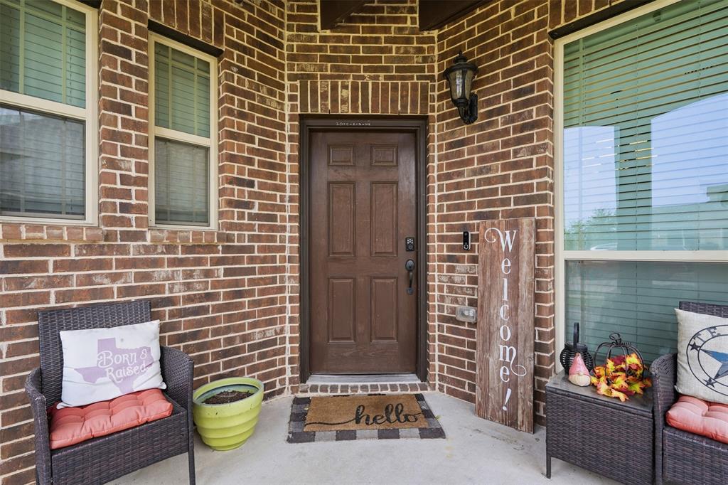 1112 Bear Oak Drive