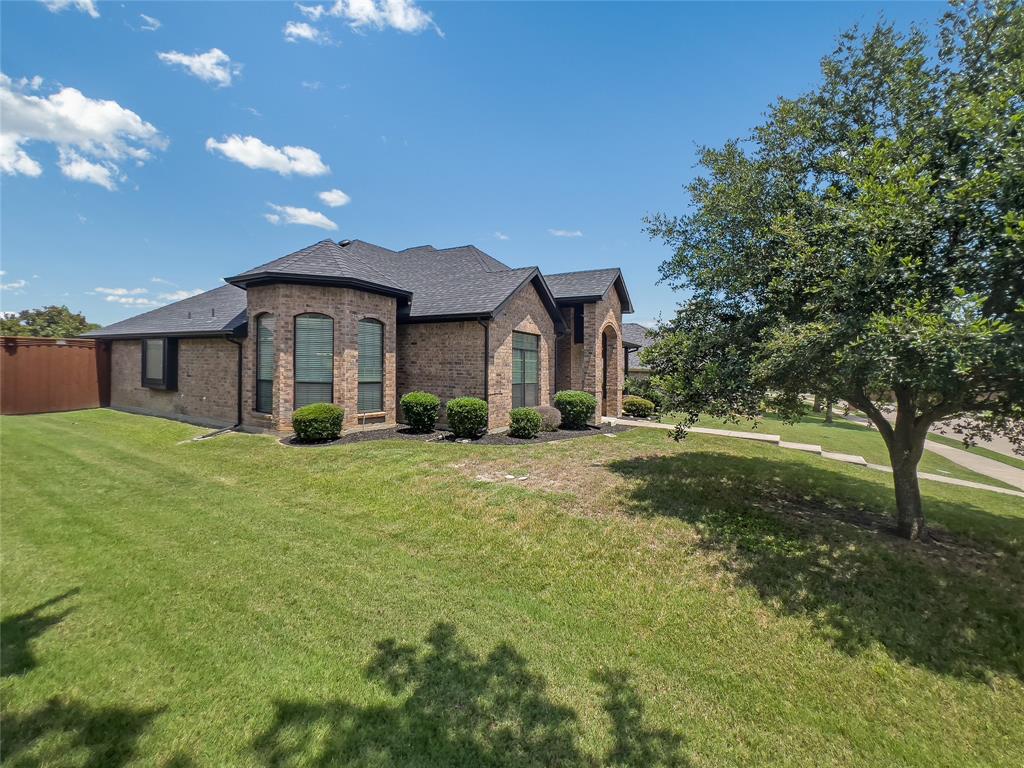 734 Brazos Way
