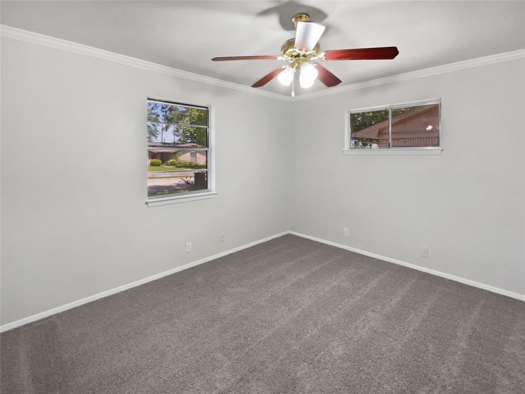 Colonial Ac #3 - Residential