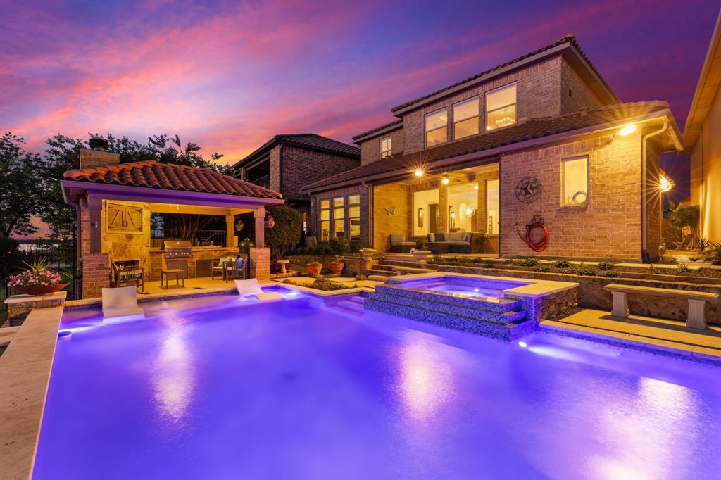 Resort On Eagle Mountain Lake - Residential
